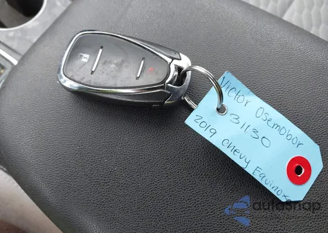 2019 Chevrolet Equinox Ls z USA, uszkodzony, nr VIN 3GNAXHEV6KL334288